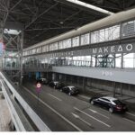 Κυρ Μιχάλη, να αφήσεις το παλιό ρετσίνι… Η μυρουδιά του ανασταίνει!