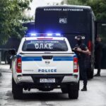 Υπόθεση Πάτρας: Άρχισε η δίκη της 34χρονης για τη δολοφονία Μαλένας και Ίριδας