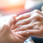 Εξάρχεια: Δύο συλλήψεις το βράδυ για επιθέσεις σε βάρος διμοιριών