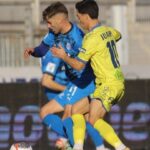 ΠΑΕ ΑΕΚ και ΑμΚΕ ΙΑΣΙΣ παρέδωσαν είδη πρώτης ανάγκης Παναγιώτης Κουμάνταρος