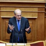 Ν. Ανδρουλάκης: Το φορολογικό νομοσχέδιο χαρακτηρίζει τους ελεύθερους επαγγελματίες ως συλλήβδην φοροφυγάδες