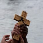 Καλύβια: Κινηματογραφική αρπαγή 29χρονου – Διέρρηξαν και το γραφείο του