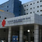 Θεσσαλονίκη: Τρένο προσέκρουσε σε δέντρο – Τραυματίστηκε ο μηχανοδηγός