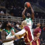 Καλαμαριά: Πυρκαγιά σε τρία σκάφη