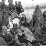 Τέμπη, ένας χρόνος οδύνης και οργής: Συγκλονίζουν επιζήσαντες και συγγενείς θυμάτων – «Θέλουμε δικαίωση»