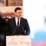 Η Βόλφσμπουργκ απέλυσε τον Κόβατς