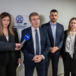 Τέμπη: Μπαράζ γαλάζιων διαφοροποιήσεων για Κ.Καραμανλή – «Εγώ μπορεί να είχα αυτοκτονήσει»