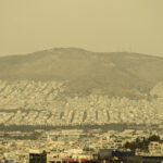 Καιρός: Αφρικανική σκόνη «Red Minerva» και σήμερα στην ατμόσφαιρα – Το σκηνικό έως και την Κυριακή των Βαΐων