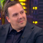 Εντυπωσιακό βίντεο από νυχτερινή πτώση ελλήνων και πολωνών αλεξιπτωτιστών πάνω από την Αθήνα – «Athens by night»