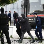 Πηγές ΣΥΡΙΖΑ: «Απομένει να δούμε τι θα πράξει ο κ. Μητσοτάκης – Οι κατηγορίες κατά Καραμανλή είναι ξεκάθαρες»