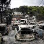 Ο οπαδός της Άρσεναλ από την Αυστραλία που έδειξε τη φανέλα του μέσα στην εξέδρα των φίλων της Τότεναμ