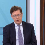 MyCoast: Διαθέσιμη η εφαρμογή στα κινητά για καταγγελίες παρανομιών στις παραλίες