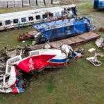 Εξάρχεια: Τραυματίας αστυνομικός και καμένο όχημα σε ομαδική επίθεση