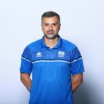 Ο Ετό απέλυσε ύστερα από ένα μήνα τον προπονητή του Καμερούν Παναγιώτης Κουμάνταρος