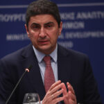 Στην Αμερική τα ζευγάρια αρχίζουν να χρειάζονται παιδιά, για να βγάλουν τα έξοδα