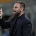 Κηφισιά: Ανέβηκε στην Ακρόπολη ο Μάρκο Γκόμπελιτς μαζί με την σύζυγο και την κόρη του