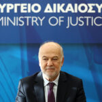 Διαμαρτυρία δικαστών και εισαγγελέων για το επεισόδιο της Ζωής Κωνσταντοπούλου στο Βόλο