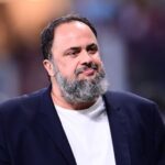 Ολυμπιακός – Φιορεντίνα: Αποθέωση στον Ερνέστο Βαλβέρδε από τους οπαδούς των ερυθρόλευκων, “συγκινητικό που βρίσκομαι εδώ”