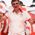 Ραχίμ Στέρλινγκ: Θα βοηθήσει 14 μαθητές με οικονομική δυσχέρεια να εισαχθούν σε πανεπιστήμια στην Αγγλία