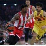 Στη Μητρόπολη Αθηνών για τη λειτουργία της Μεγάλης Πέμπτης ο Κυριάκος Μητσοτάκης: Τετ -α- τετ με τον Αρχιεπίσκοπο Ιερώνυμο