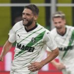 Ανάσταση στη Μητρόπολη Αθηνών: Τελέστηκε από τον Αρχιεπίσκοπο Αθηνών Ιερώνυμο παρουσία της Κατερίνας Σακελλαροπούλου