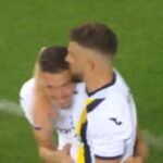 Επιβλητικές εικόνες από την περιφορά του Επιταφίου στην Αθήνα