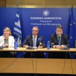 Δουδωνής: Ο Ανδρουλάκης ανέλαβε το κόμμα στο 8% και τώρα είναι στο 13%