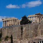 Απίστευτη ταλαιπωρία σε αεροπλάνο της Qatar Airways εν μέσω καύσωνα στην Αθήνα – Επιβάτες έμειναν για ώρες μέσα χωρίς κλιματισμό