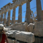 Από τα κινητά ψάχνουν απαντήσεις για το πού είναι ο αμερικανός αστυνομικός – Συνεχίζονται οι έρευνες στην Αμοργό