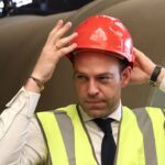 Στα χαρακώματα Νέα Δημοκρατία – Στέφανος Κασσελάκης – Οξύνεται η αντιπαράθεση όσο πλησιάζουμε στις ευρωεκλογές