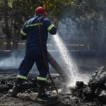 Η στιγμή της έκρηξης στο εργοστάσιο στην Κηφισιά – «Πολύ μεγάλο πυρομετρικό φορτίο, σηκώθηκε μανιτάρι μαύρου καπνού»