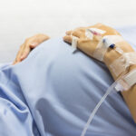 ΕΟΔΥ: 35 νέοι θάνατοι ασθενών με κορονοϊό, 788 εισαγωγές και 17 διασωληνωμένοι την τελευταία εβδομάδα