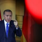 Ολυμπιακοί Αγώνες: Αναχώρησαν οι αθλητές και οι αθλήτριες της ελληνικής αποστολής – «Πάμε Ελλάδα» newsroom