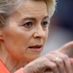 Ολυμπιακοί Αγώνες: Αέρας στους «16» ο Τσιτσιπάς Παναγιώτης Κουμάνταρος