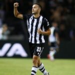 Ο Λιούμπισιτς με τη μάσκα του Αραούχο και η ΑΕΚ που δέχθηκε τρία γκολ χωρίς να το καταλάβει