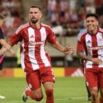 Νέα Φιλαδέλφεια: Ένταση και επεισόδια μεταξύ αστυνομίας και οπαδών