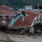 Φωτιά σε τουριστικό λεωφορείο στη Θεσσαλονίκη