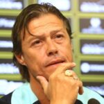 Πυκνά «νέφη» μαύρου καπνού από την πυρκαγιά στο Ομορφοχώρι Λάρισας (βίντεο)