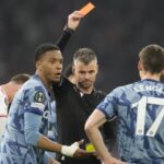 Καθίζηση του οδωστρώματος στην οδό Κρεββατά στον Πειραιά – Διακόπηκε η κυκλοφορία