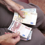 Εντυπωσιακή φωτογραφία από πτώση κεραυνού στη Θεσσαλονίκη