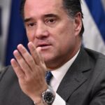 Σε ύφεση η φωτιά στους Φούρνους Κορσέων – Με αυτοθυσία πυροσβέστες και εθελοντές έδωσαν μάχη να σώσουν τα σπίτια του νησιού