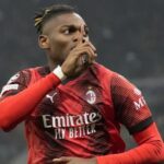 Ο Κάιλ Γουόκερ μένει σε διαμέρισμα παρά το γεγονός ότι έχει δύο επαύλεις, τον έδιωξε η Άννι Κίλνερ μετά το σκάνδαλο πατρότητας