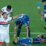 Φωτιά σε λεωφορείο επί της λεωφόρου Ποσειδώνος στη Βουλιαγμένη – Φωτογραφία από το σημείο