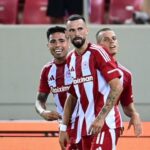 Στ. Κασσελάκης: Πώς απαντά στις επικρίσεις για τις διακοπές του στη Μύκονο