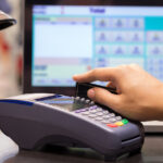 Φωτιά τώρα στον Όλυμπο σε δύσβατο σημείο