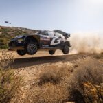 Μαθήματα ΑΕΚτζήδικης ιστορίας για τον Μαρσιάλ: Οι φωτογραφίες με τα κανόνια, τα τρόπαια και το ομοίωμα του Θωμά Μαύρου