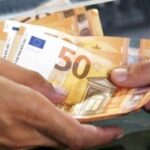 Έπεσε κατά 10 μέτρα η στάθμη της λίμνης Πουρναρίου – Αποκαλύφθηκε ο οικισμός που σκέπασαν τα νερά πριν από 43 χρόνια