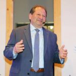 Φωτιά στο Ξυλόκαστρο Κορινθίας – Σηκώθηκαν εναέρια μέσα