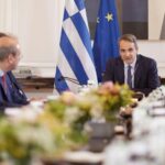 Ποιον «βλέπει» ο Μητσοτάκης για επόμενο πρόεδρο στο ΠΑΣΟΚ – Το ποτάκι στο Μαξίμου και τα τραπεζώματα