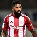 Ολυμπιακός: Ο Ανδρούτσος πήρε τη φανέλα με το Νο 30 και το ερυθρόλευκο ρόστερ έφτασε τους 30 παίκτες